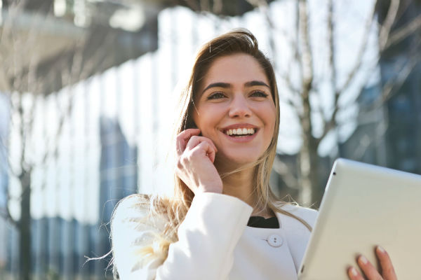 businesswoman using parcelpoint