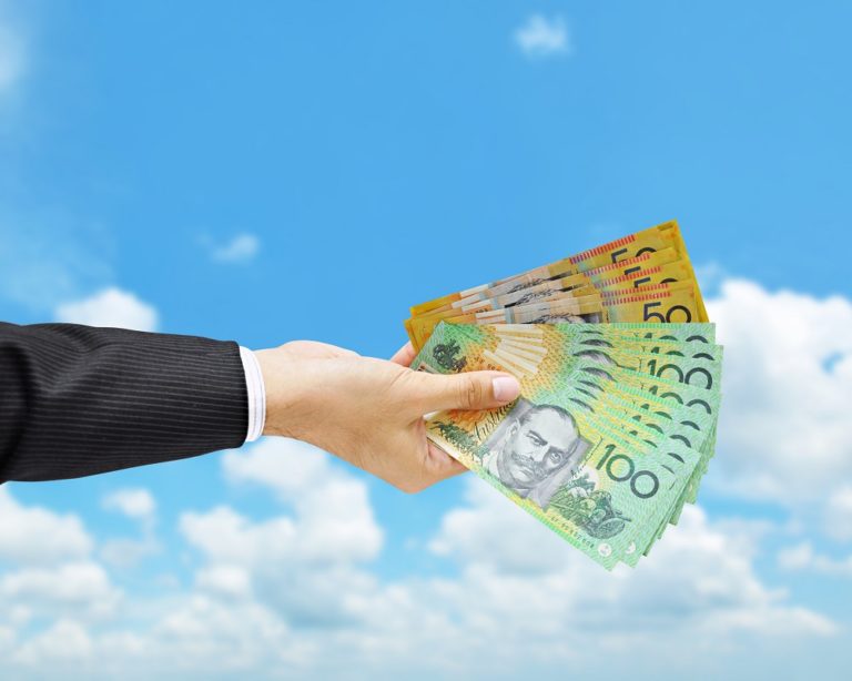 Refer & earn: How to get extra discounts as a referrer with Transdirect